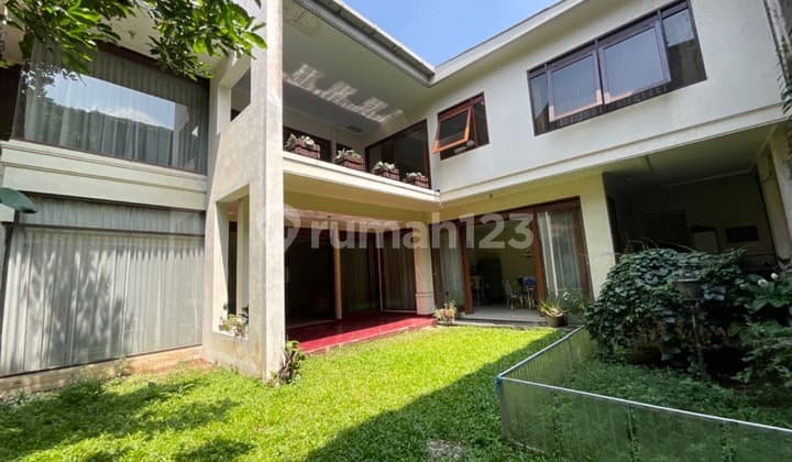 Rumah Dijual Luas Dan Megah di Jl.terusan Sutami, Bandung