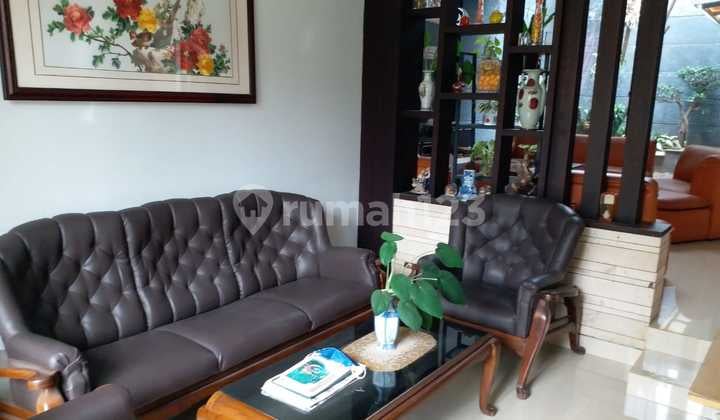 Rumah Dijual Bagus 2 Lantai di Setraduta Hegar, Bandung 35