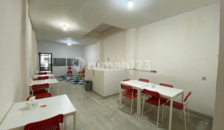 Ruko Disewa Strategis 3,5 Lantai di Area Cibadak, Bandung 08