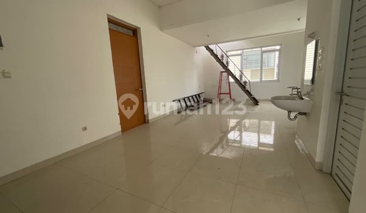 Ruko Disewa Strategis Tengah Kota di Sayap Dulatip, Bandung