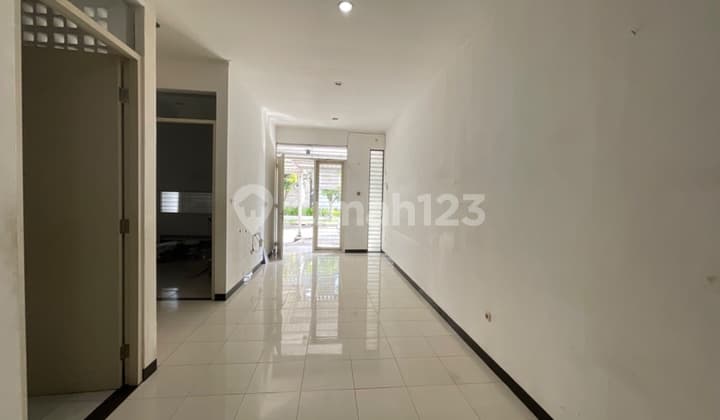 Rumah Dijual Nyaman Dan Terawat di Taman Kopo Indah 5, Bandung