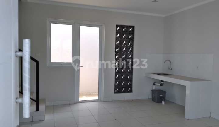 Rumah Disewa Siap Huni di Cluster Dayana Summarecon Bandung 19