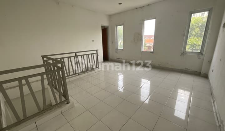 New 3-Story Shop House for Sale on Jl Kopo Raya, Bandung City