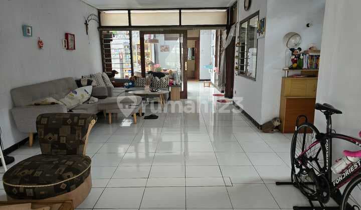 Rumah Dijual Strategis 1,5 Lantai di Sayap Pajajaran, Bandung 52