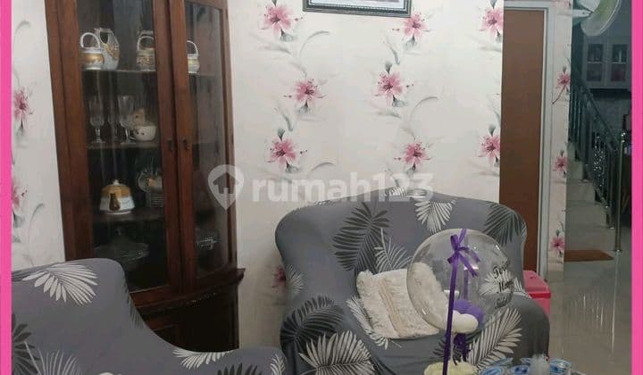 Dijual Rumah Di Trevista Residence Ciputat. Lt 91m2. Lb 124m2.