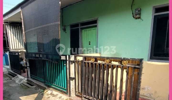 For Sale: Large House with Four-Door Boarding Rooms on Jl. Raya Serang Km 72