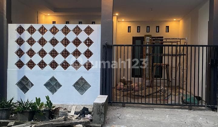 Rumah Murah Sidoarjo Tulangan Full Dek Tinggal Neruskan 2 Lantai