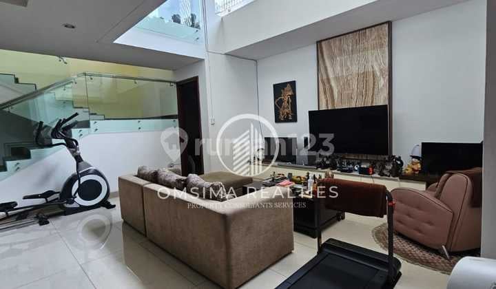 Dijual Rumah Permata Hijau Type 4 Badroom