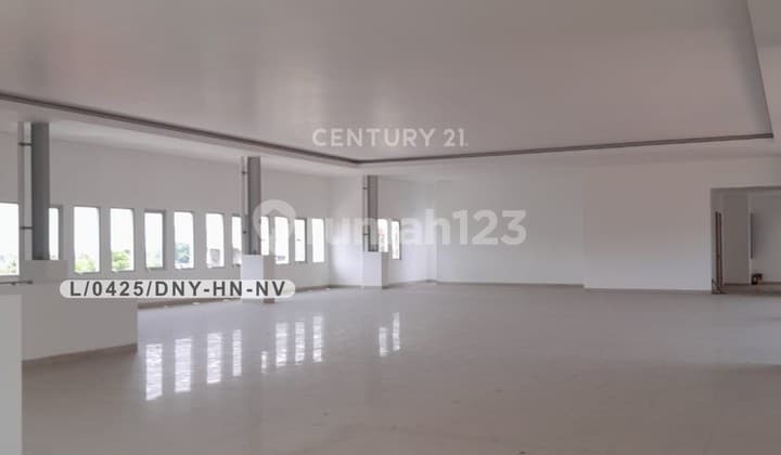 Gedung 3 Lantai Bagus Lokasi Strategis SHM Di Jl Surapati Bandung