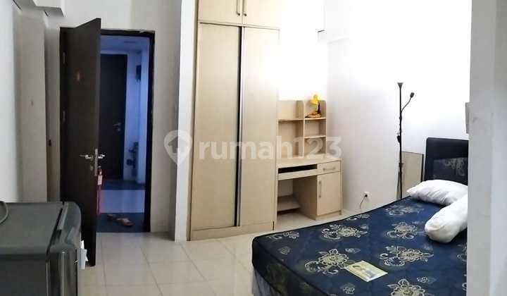 Sewa apartemen semi furnished The Habitat Tangerang