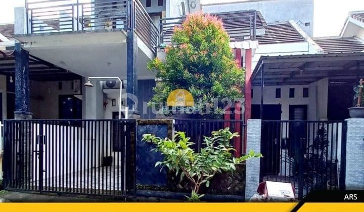 For sale: beautiful modern house at a low price in Jangli, Tembalang.