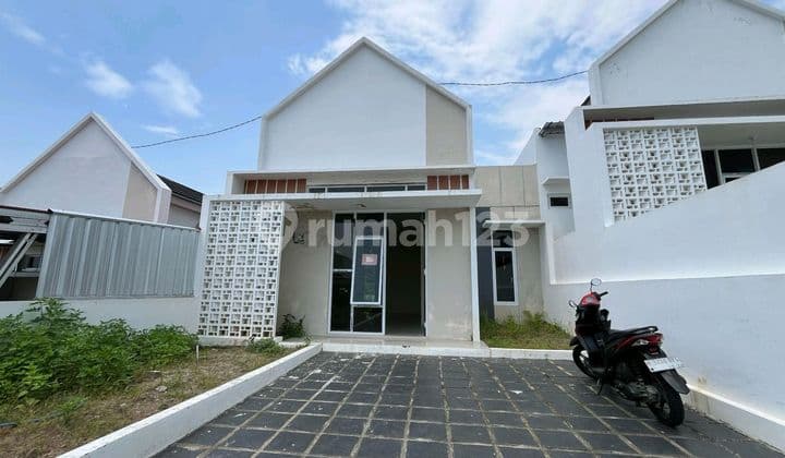 Rumah Baru Cantik Harga Murah Jl. Beringin Ngaliyan