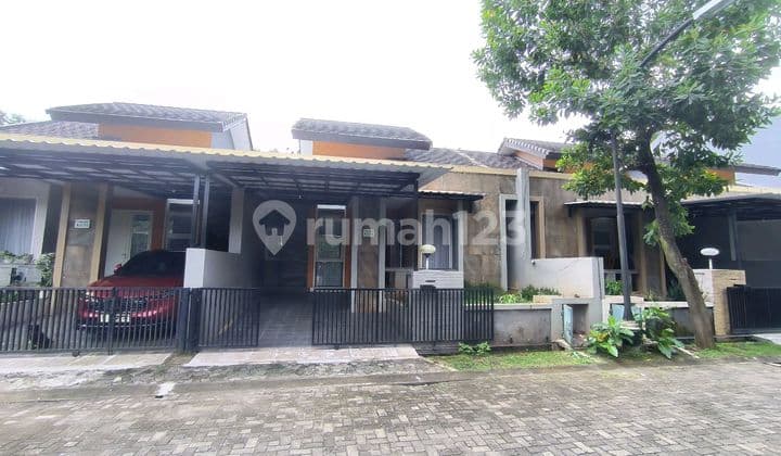 Rumah Cantik Bagus Full Furnished Rivera Candi Golf Semarang
