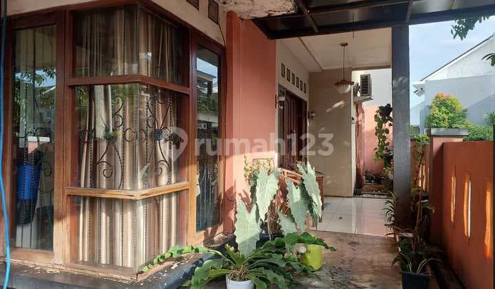Rumah Secondary Minim Renovasi Di Permata Bintaro