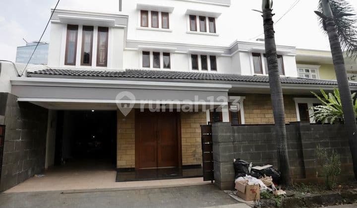Rumah Bagus dan Siap Huni di Lokasi Strategis Jakarta