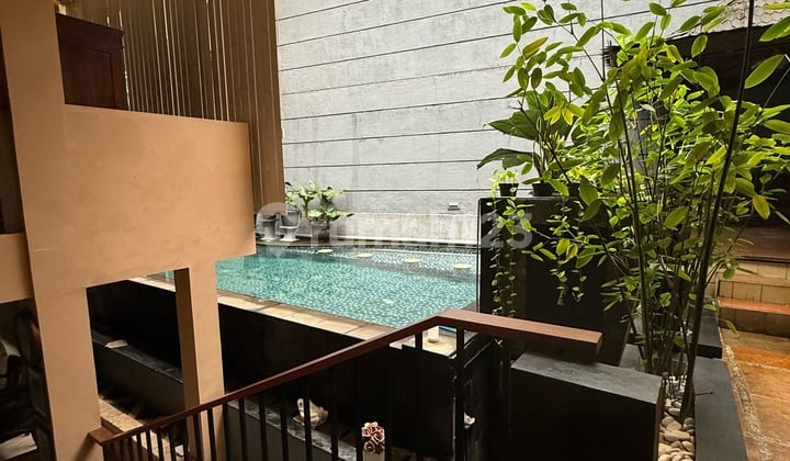 Rumah Bagus Mewah di Perumahan Bintaro Jaya