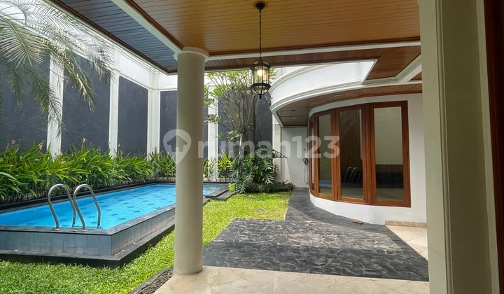 Rumah Mewah 4kt Siap Huni Di Pondok Indah