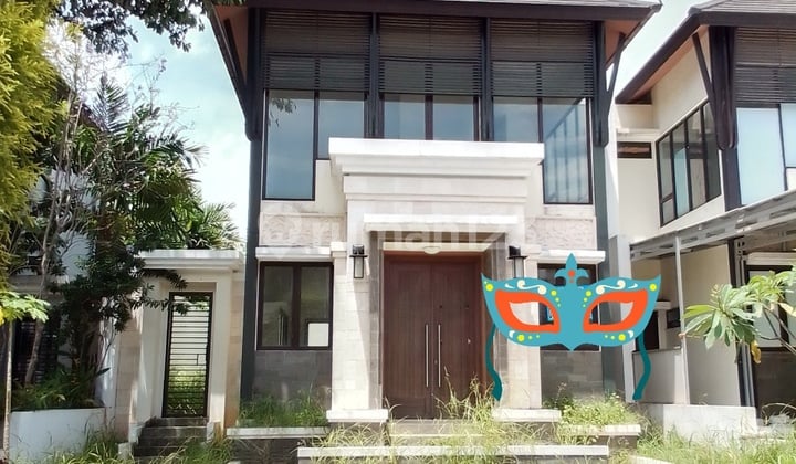 Di Jual Rumah Keren di Jln. Singgalang Lippo Cikarang