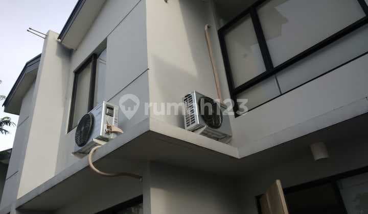 For Rent Cool Nice New House at Waterfront, Already Has 2 AC Units.