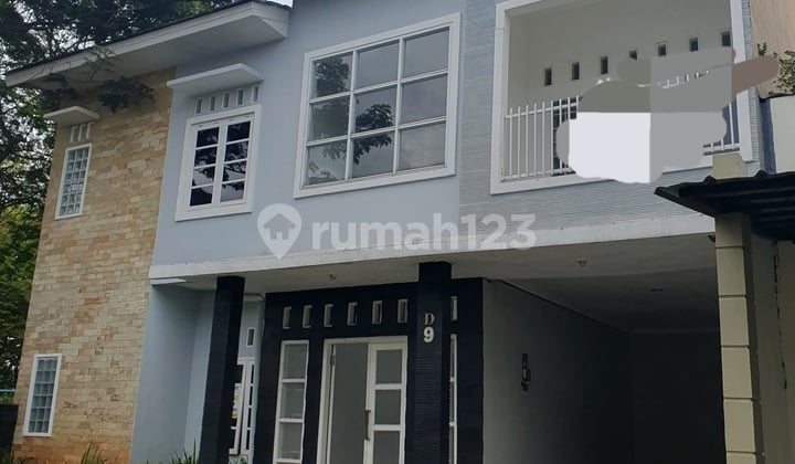 Di Jual Rumah Keren di di Carlgary Delta Mas Lippo Cikarang lantai 2