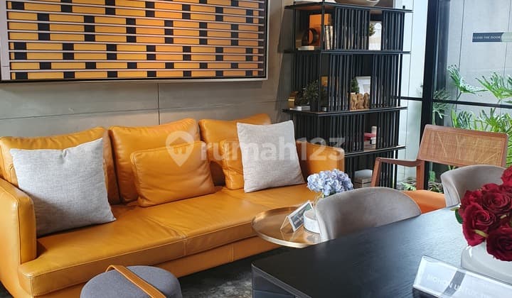 Cool and nice house for sale in Lippo Cikarang, ready to live in. Good price