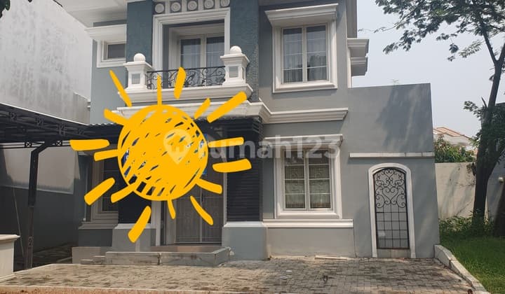 Di Sewa Rumah Keren Nice di GreenWood Full Funiture Lantai 2