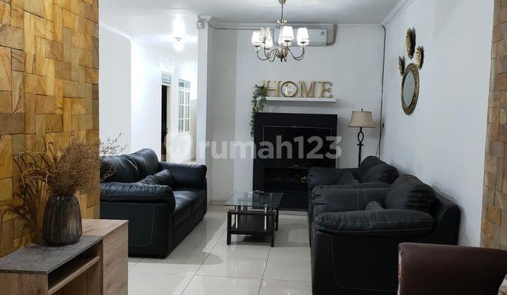 Cool and nice house for rent in Lippo Cikarang, ready to live in. Affordable price