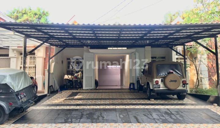 Cool and nice house for sale in Lippo Cikarang, ready to live in. Affordable price