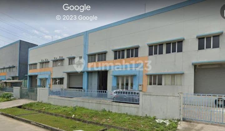 Beuty View And Cool And Nice Warehouse Or Factory For Rent In Lippo Cikarang. Ready To Use. Good Price