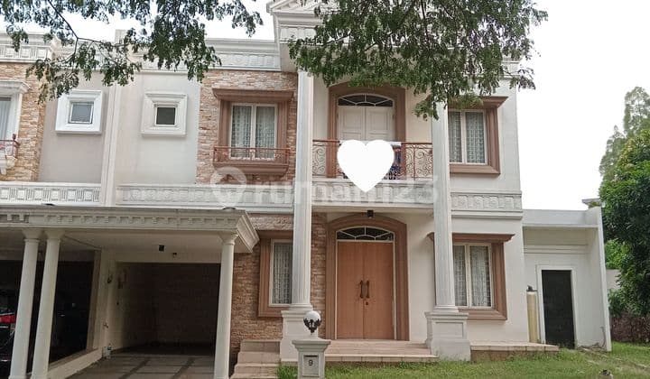 Cool, Luxurious And Nice. The House Is Ready To Be Rented And Is Fully Furnished In The Lippo Cikarang Cluster.