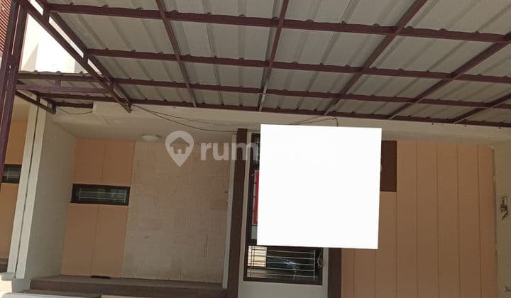 Cool, Luxurious Good house for rent in the Lippo Cikarang area, 2nd floor.