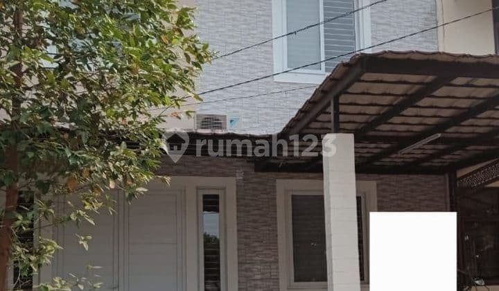 Cool luxurious Good house for sale in the Lippo Cikarang area ready to use.