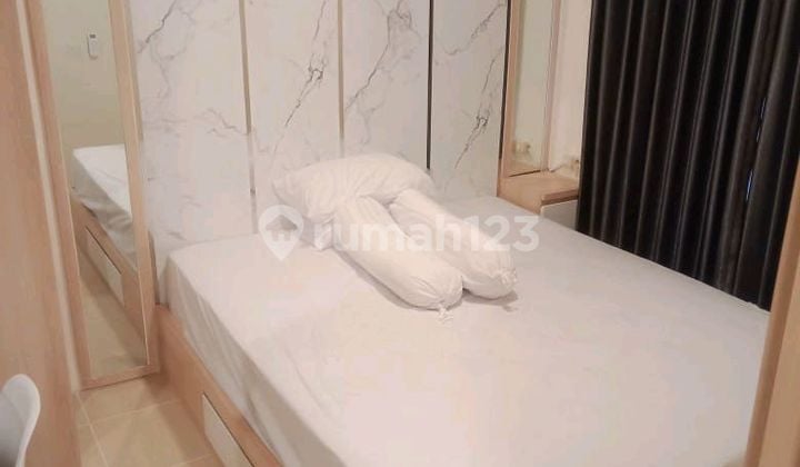 Beautiful View and Luxurious Very Nice Design Apartment Mayakarta in Lippo Cikarang