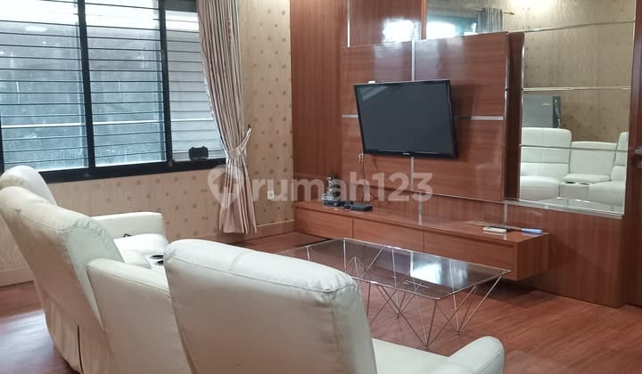 Beautiful View Cool Luxx House, To Live In, Has Swimming Pool