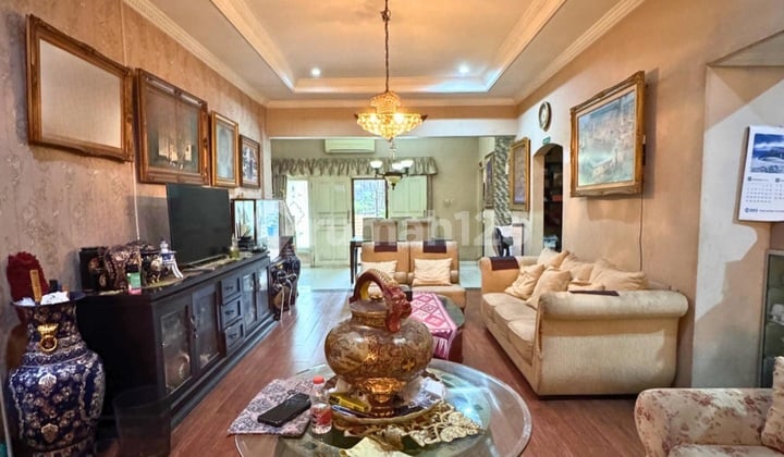 Rumah Cantik.dan.strategis.akses.cepat.ke Bandara ,Ke Tbsimatupang.jaksel