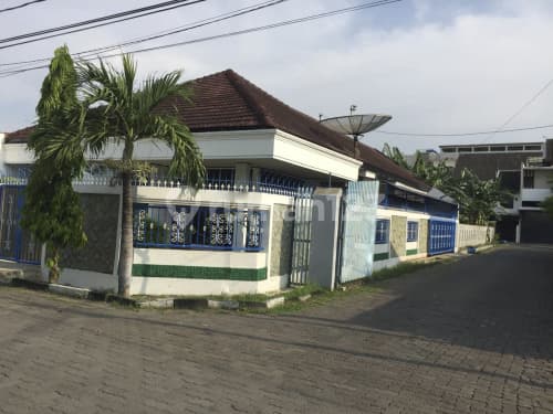 Dijual Rumah hook daerah TengahKota Semarang (A3082)