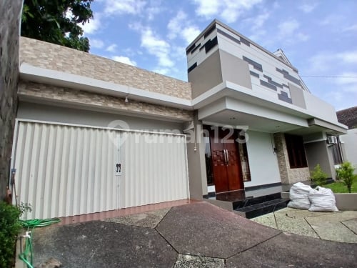 Disewakan Rumah di daerah Candisari A3433