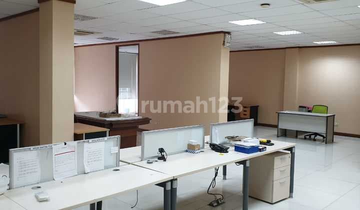 DISEWA Ruko Gandeng 3 di Bandengan Luas @ 4.2 x 15