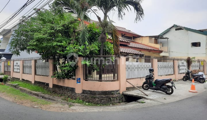Dijual Rumah di Tanjung Duren Utara Luas 321 m2 SHM