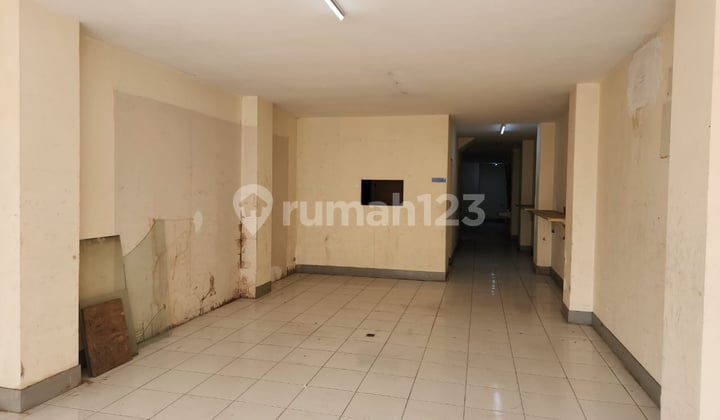 Disewa Ruko Hayam Wuruk 5 Lantai Luas 5 x 33 Ex Lawson