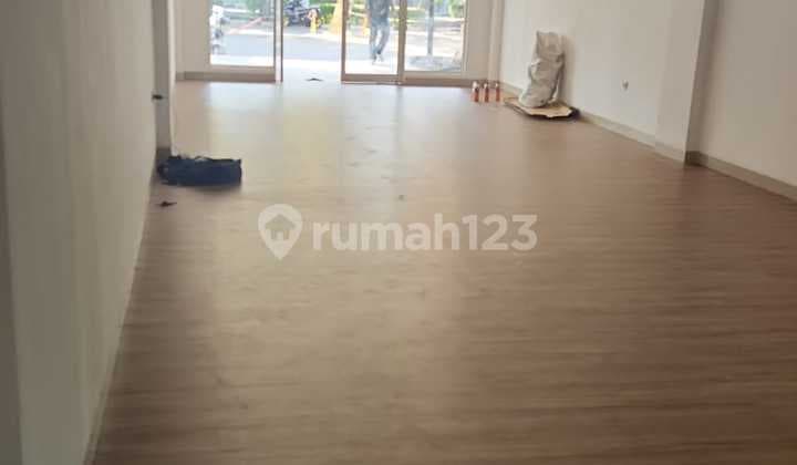 FOR SALE Malibu Shop House in Taman Palem, Size 4.5 x 15