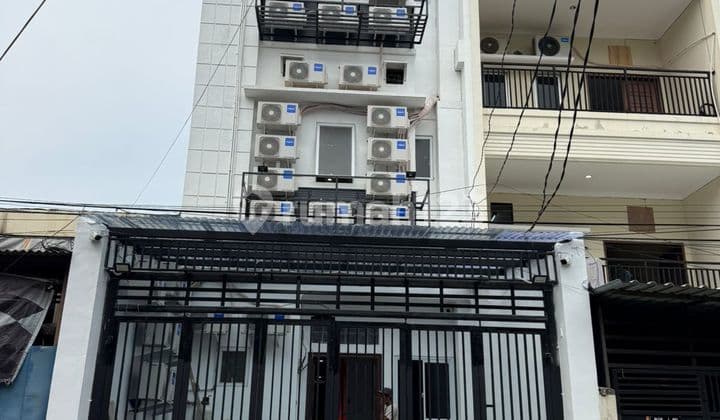 DIJUAL Rumah Kos Jelambar 4 Lantai 36 Kamar Luas 5 x 22