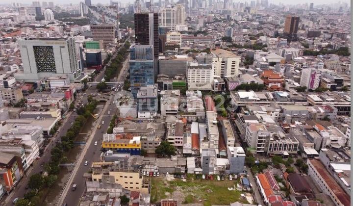 DIJUAL Kavling di Gajah Mada Luas 3593 m2 SHM Cocok untuk kantor