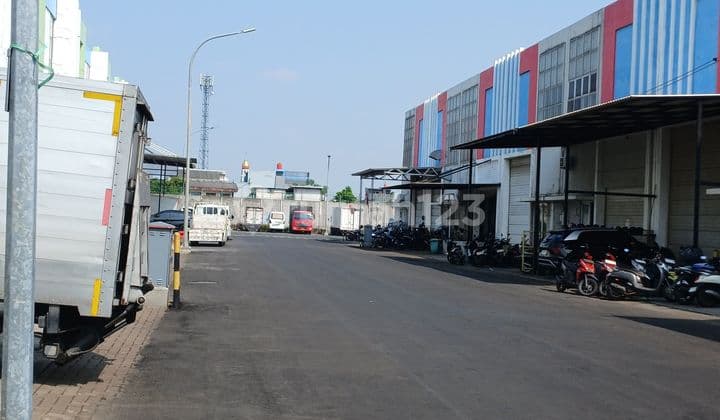 DISEWA Gudang Bizpark Daan Mogot Luas 6 x 24