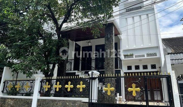 Dijual Rumah di Pejompongan Luas 10 X 20 SHM Full Furnished