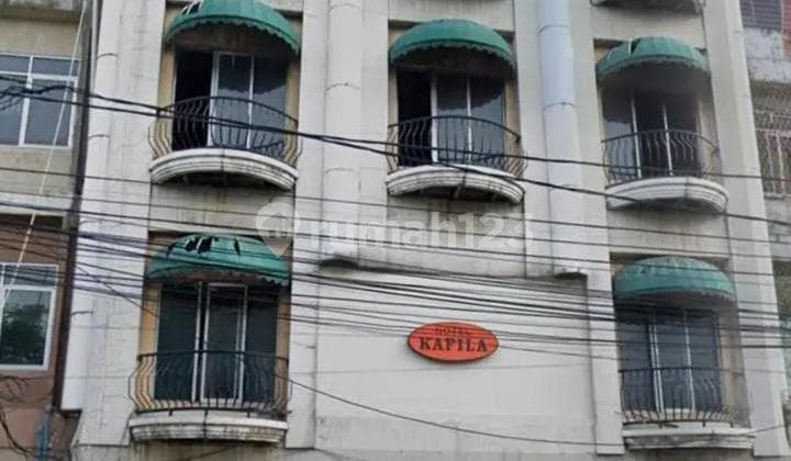 Dijual 50% NJOP Hotel Kalifa Jakarta Barat Luas 2909 M2