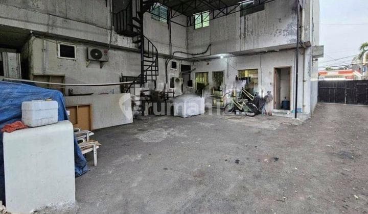 Disewa Gudang Kantor di Jl. Masjid Anwar Luas 881 M2
