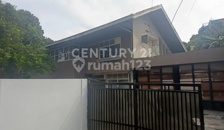 Rumah Kantor Dijual Pinggir Jalan Utama Di Kebayoran Baru