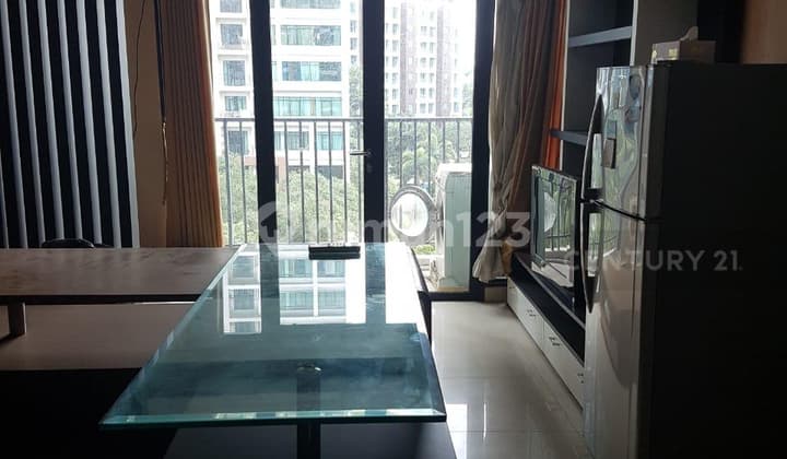 Unit Apartment Hampton's Park Dengan 2 Kamar Tidur Di Terogong