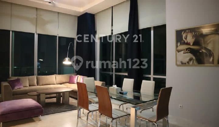 Disewakan Unit Penthouse Apartment Kemang Village Furnished